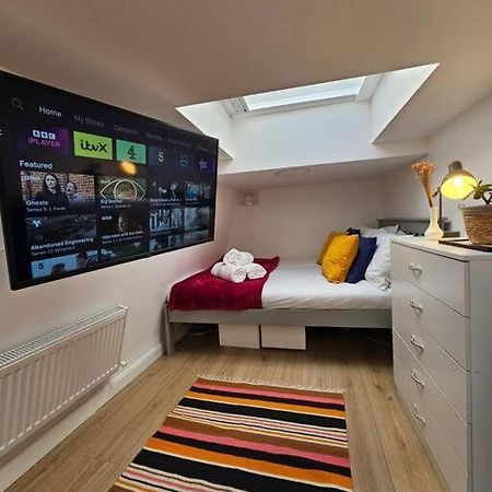 شقة West Kensington Bright Flat لندن المظهر الخارجي الصورة